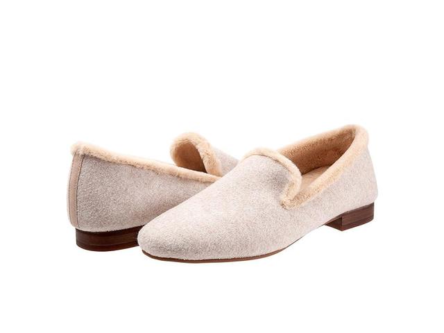 Trotters Glory Felt) Women's Shoes Product Image