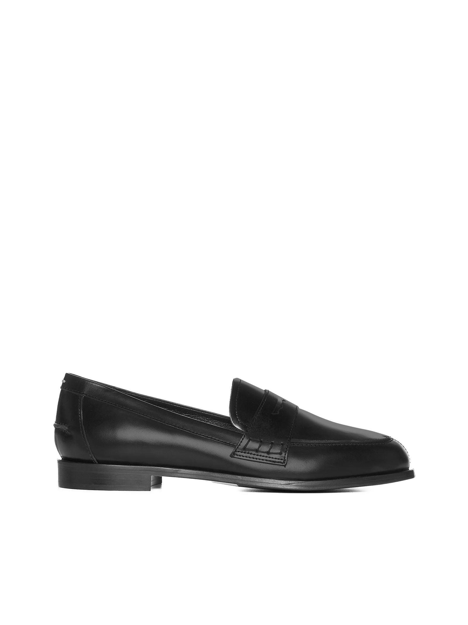 Flat Shoes In Black Product Image