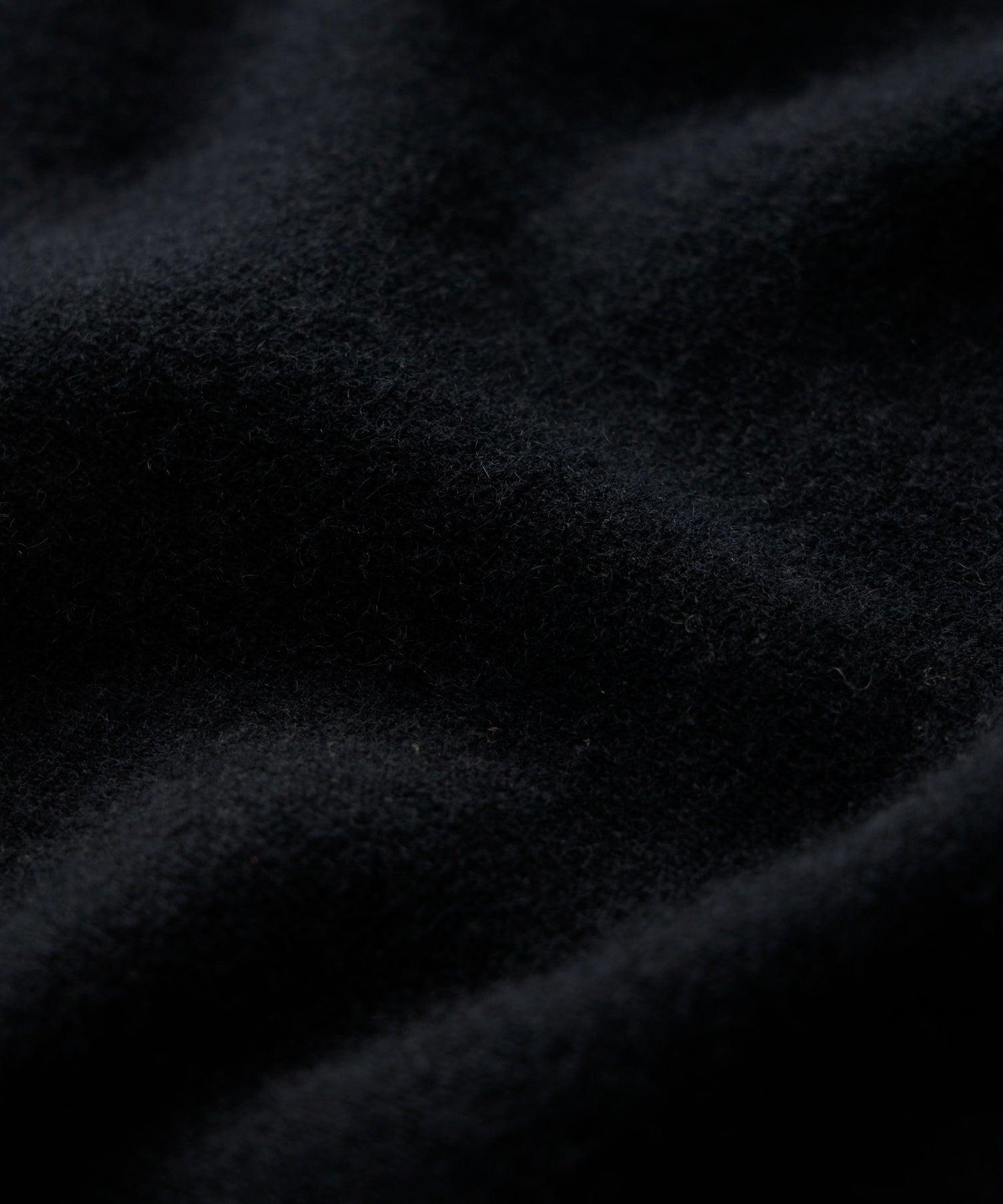 Cashmere Crewneck in Black Product Image