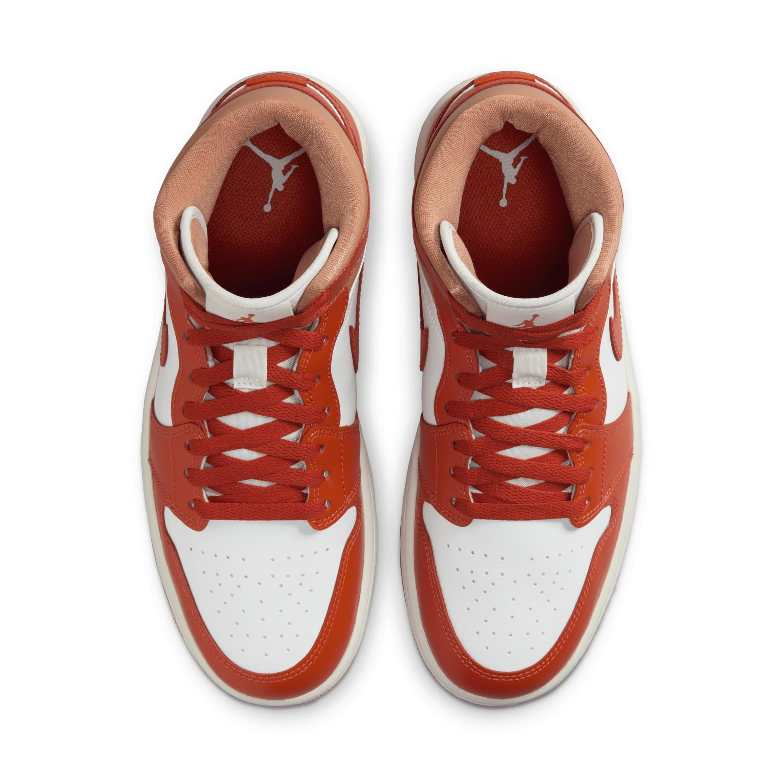 Women's Air Jordan 1 Mid Shoes Product Image