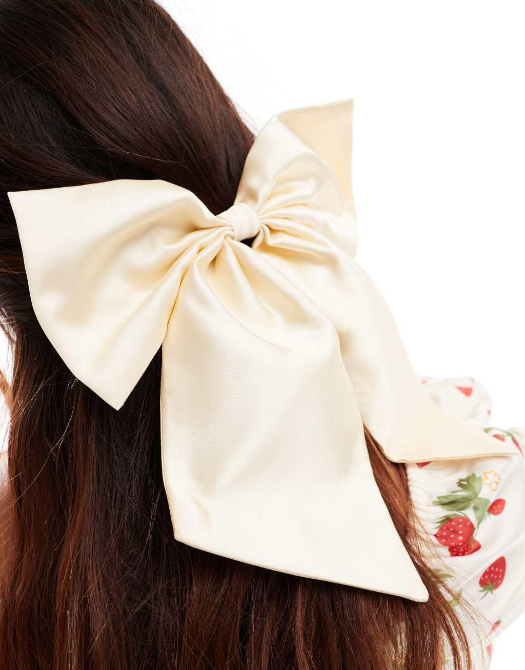 ASOS DESIGN hair clip with oversized bow in cream Product Image