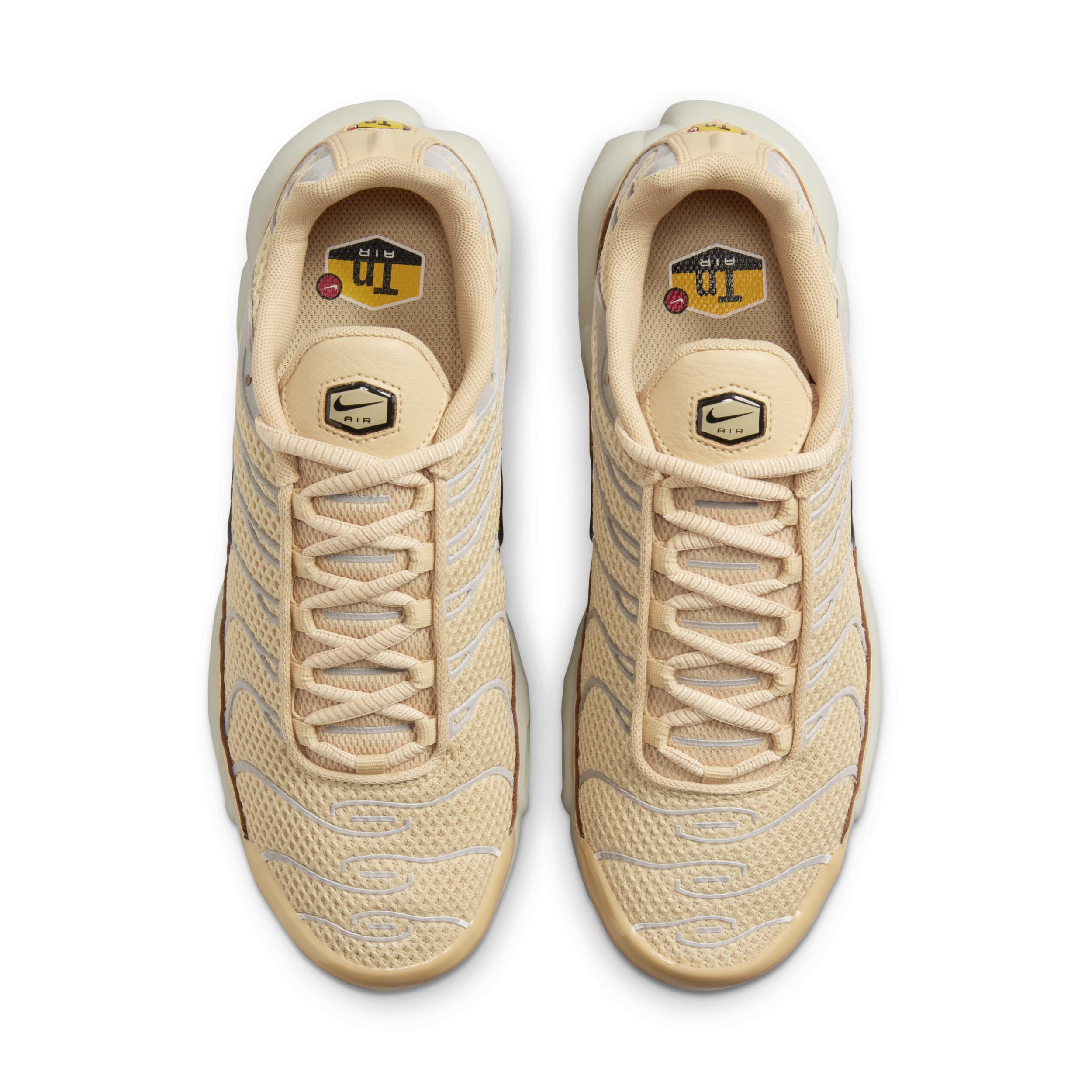 Nike Women's Air Max Plus Shoes Product Image