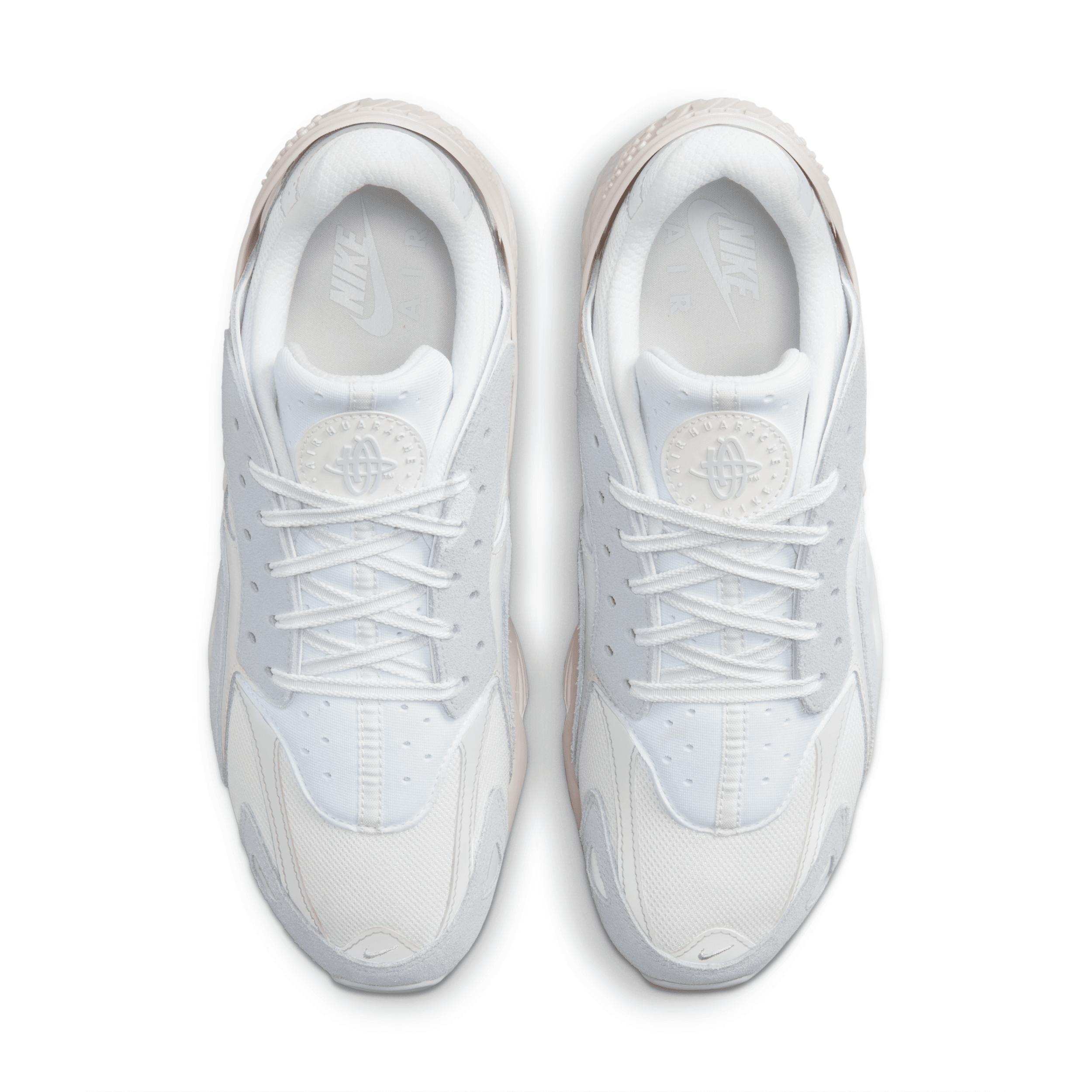 Nike Men's Air Huarache Runner Shoes Product Image