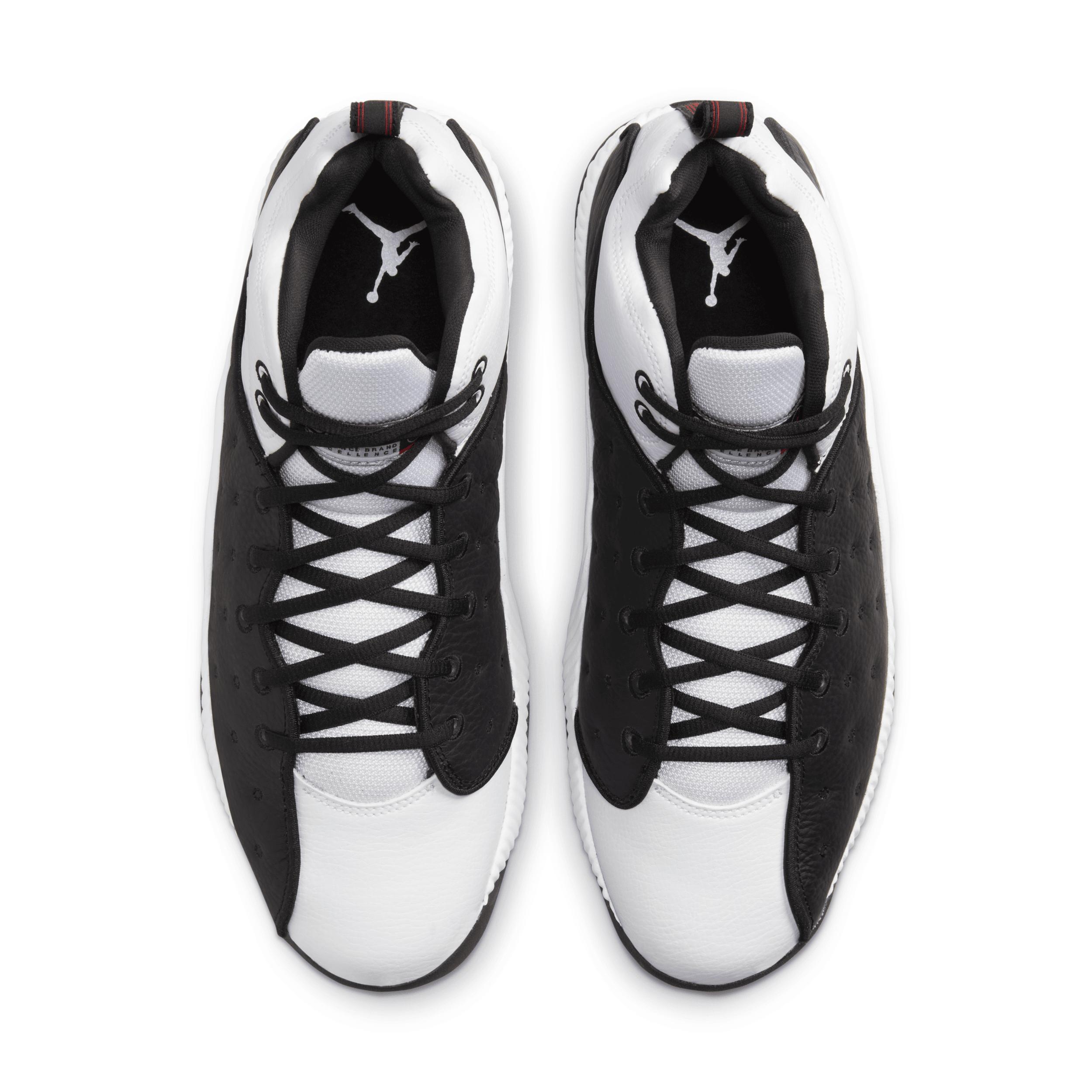 Men's Jordan Jumpman Team II Shoes Product Image