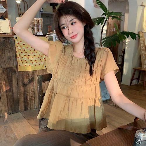 Short-Sleeve Plain Blouse Product Image