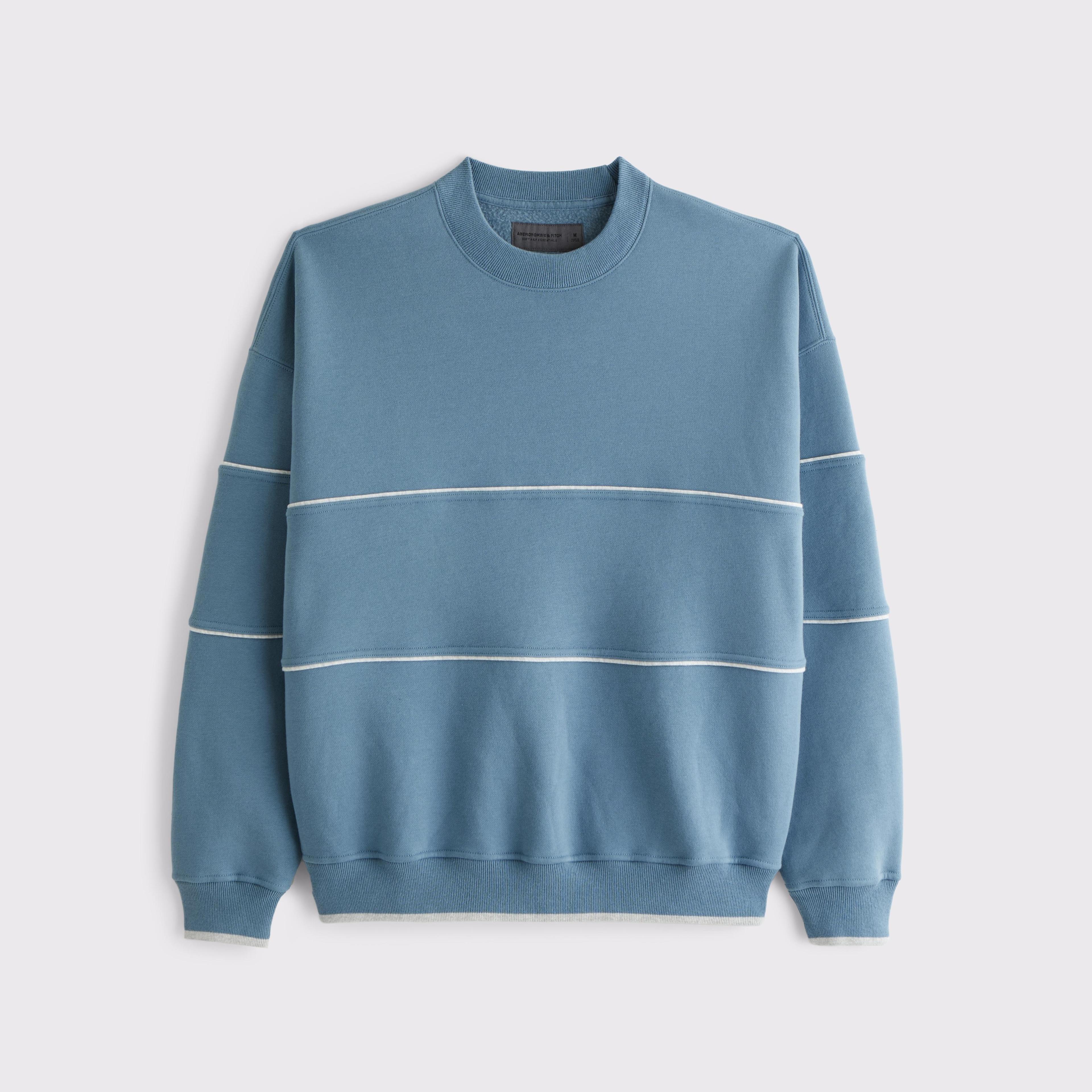 Essential Crew Sweatshirt Product Image