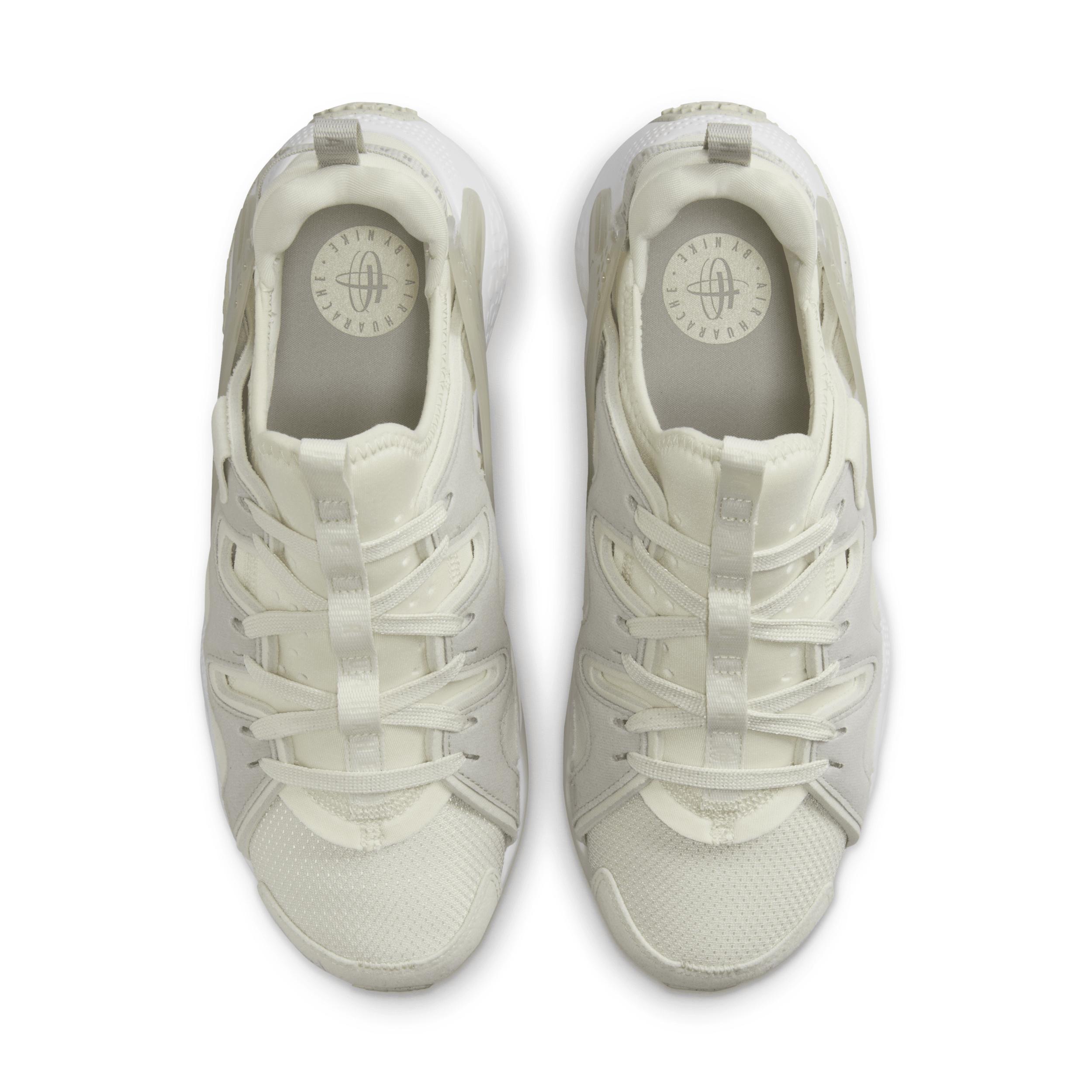 Nike Air Huarache Craft Women's Shoes Product Image