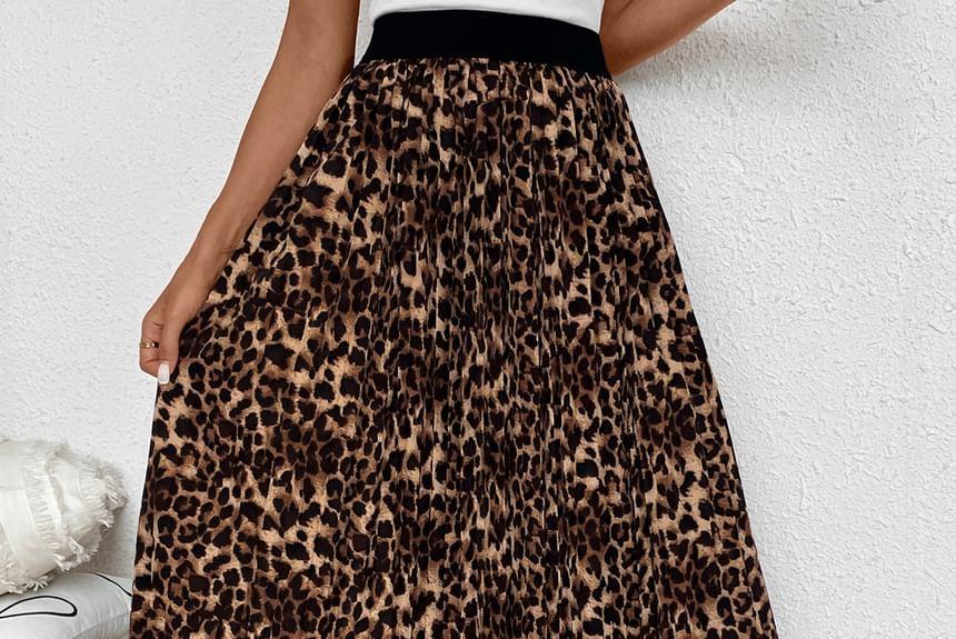 High Waist Leopard Print Accordion Pleated Maxi A-Line Skirt Product Image