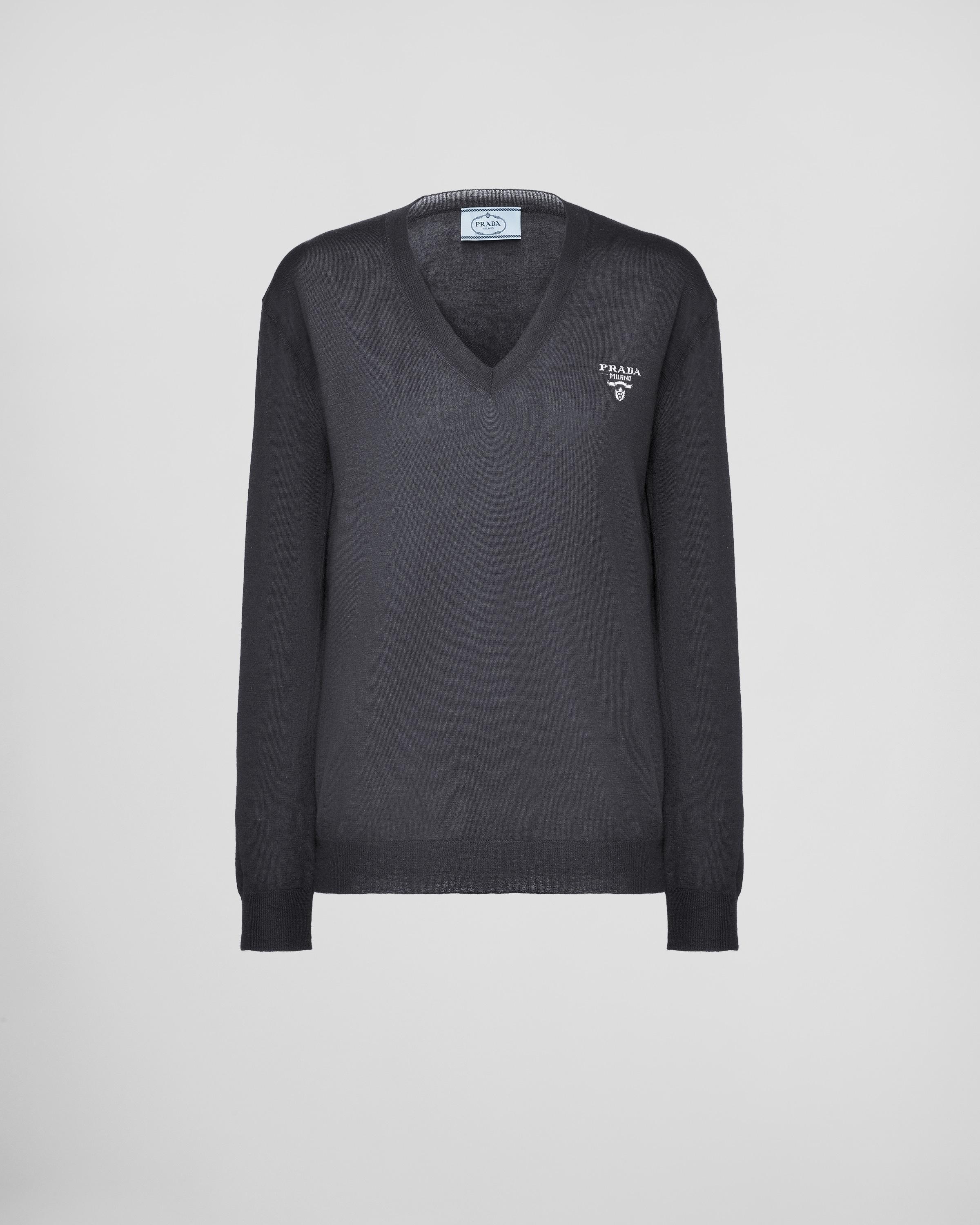 Cashmere V-neck sweater product image