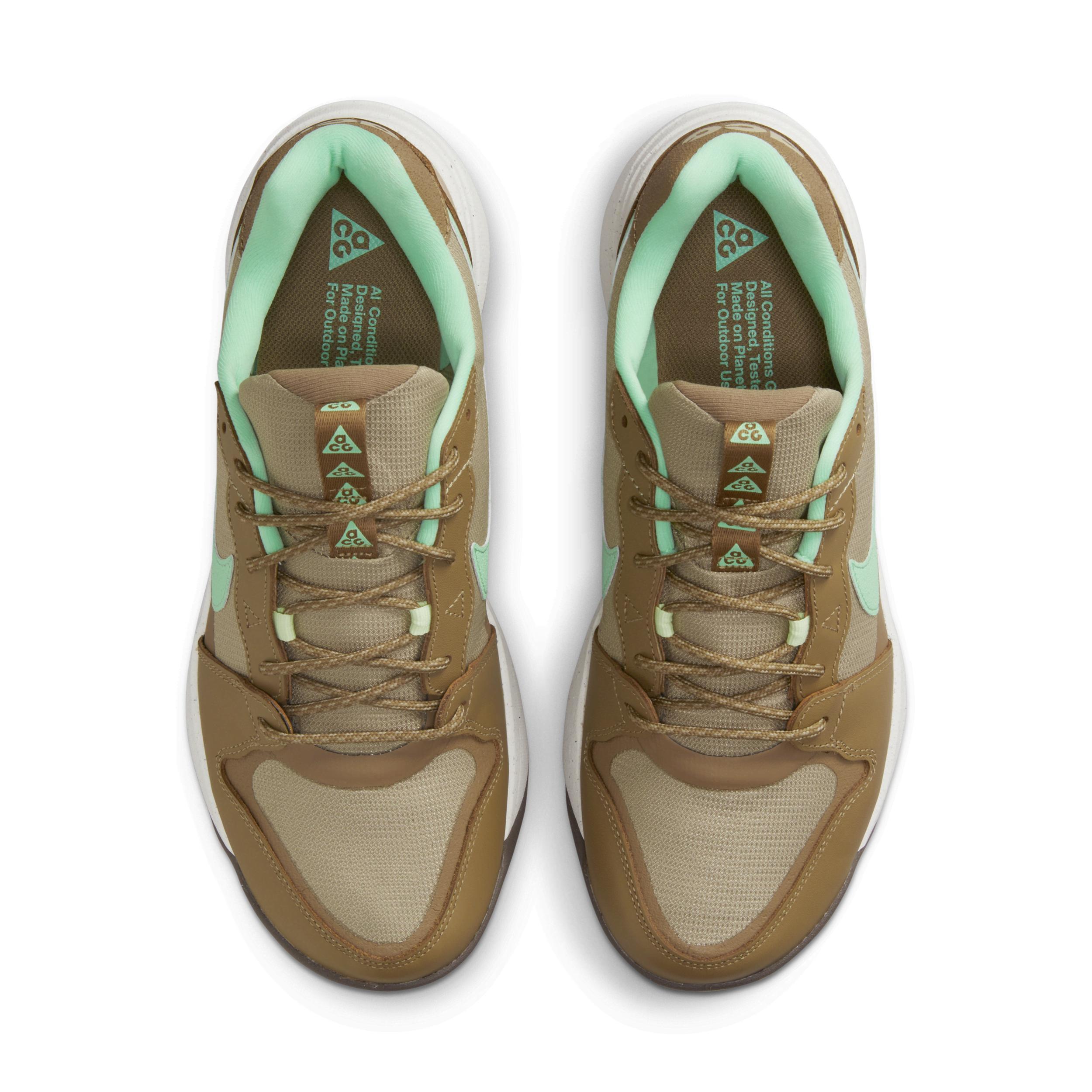 Mens Nike ACG Lowcate Shoes Product Image