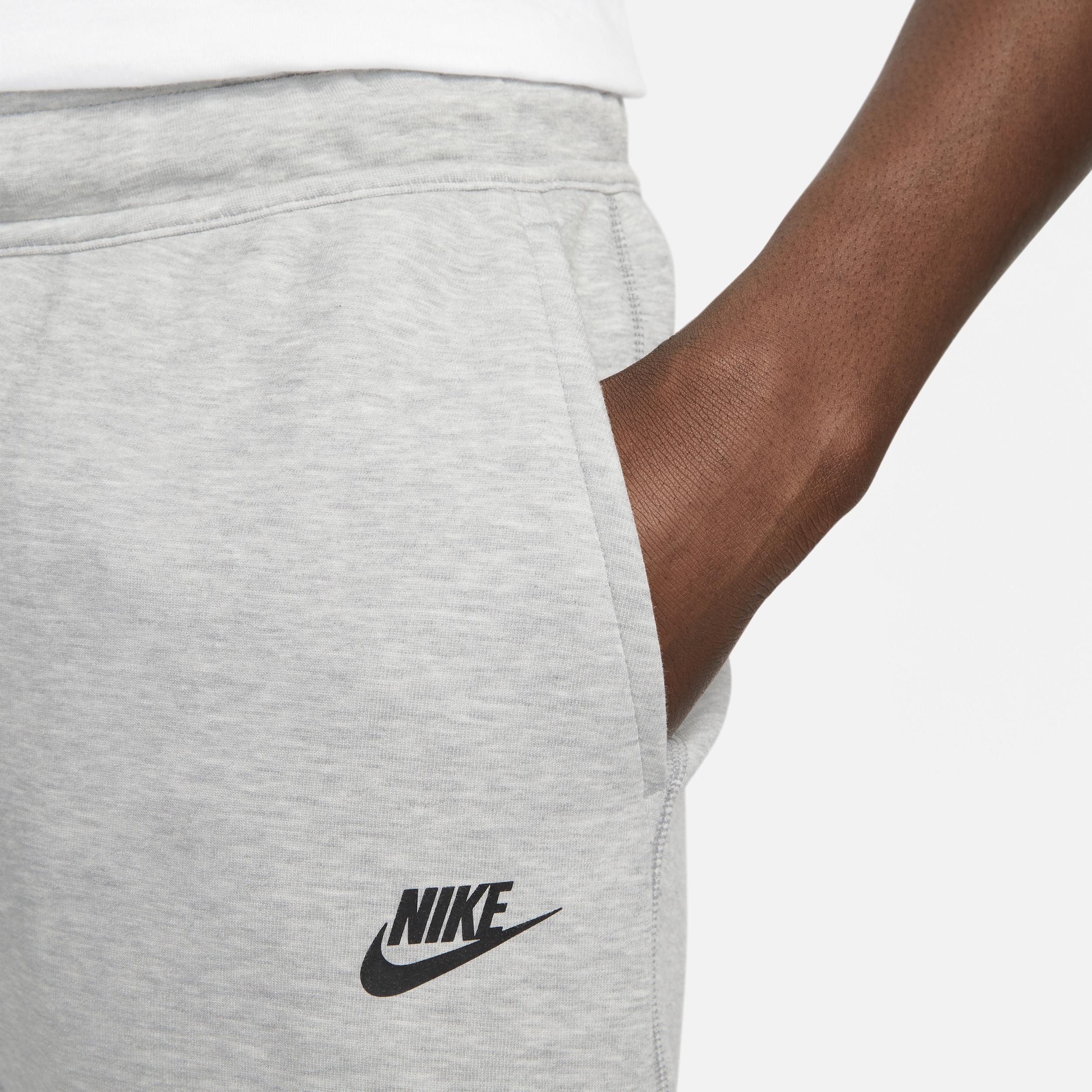 Nike Tech Fleece Joggers Product Image