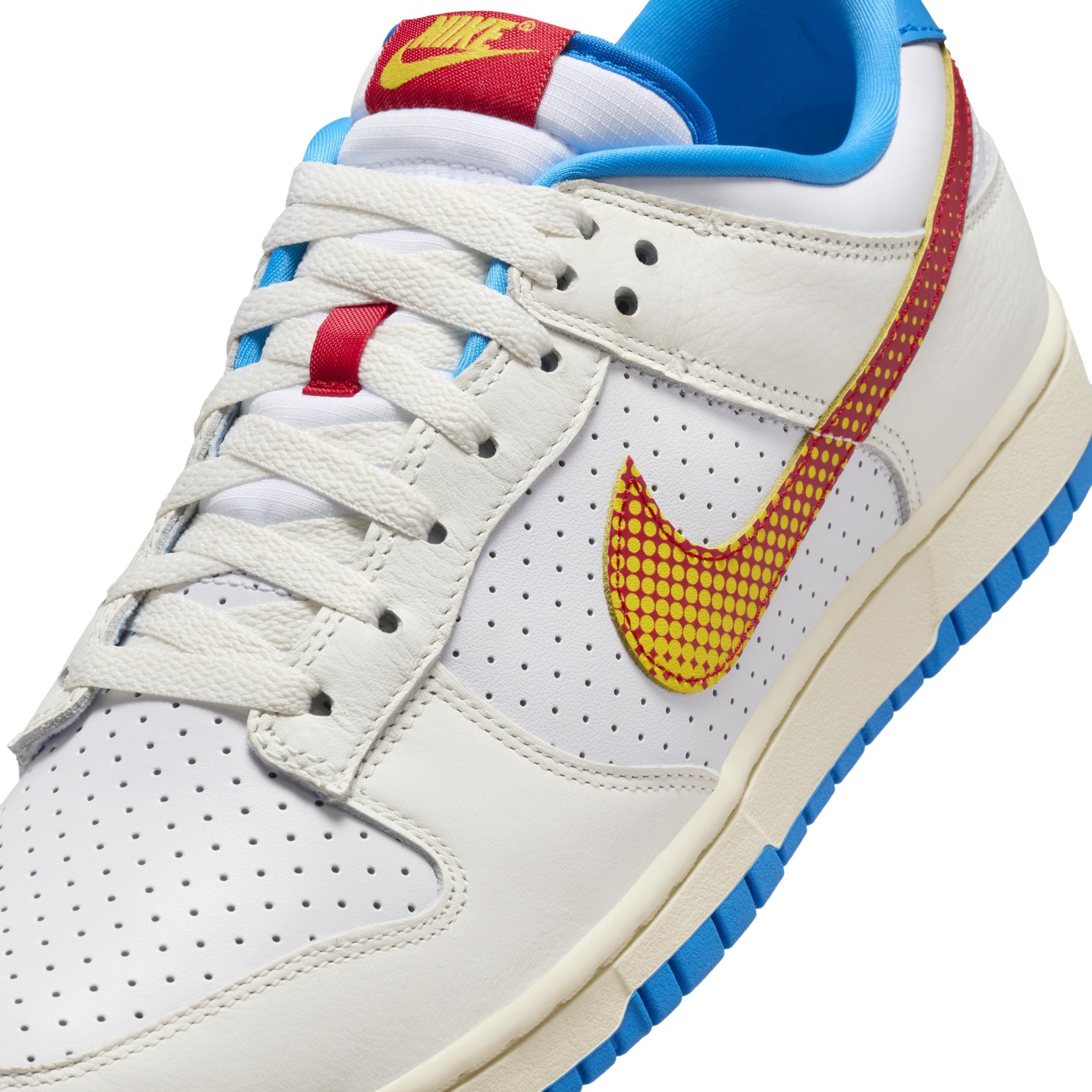 Nike Men's Dunk Low Retro SE Shoes Product Image