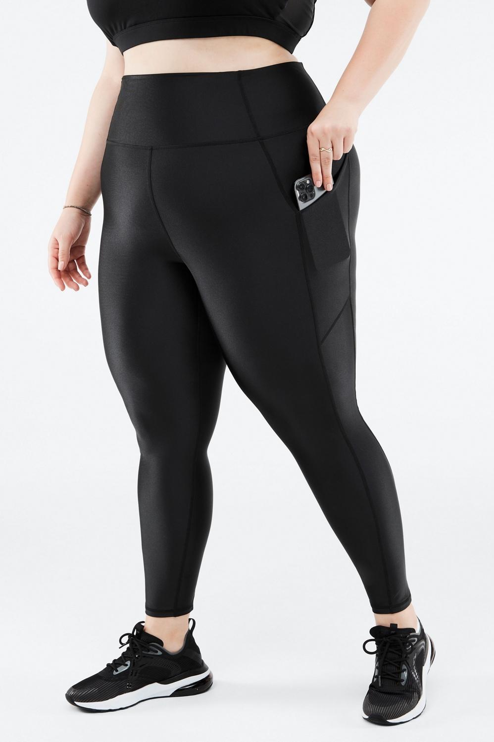 Fabletics Oasis High-Waisted Shine 7/8 Legging Womens black plus Size 4X Product Image