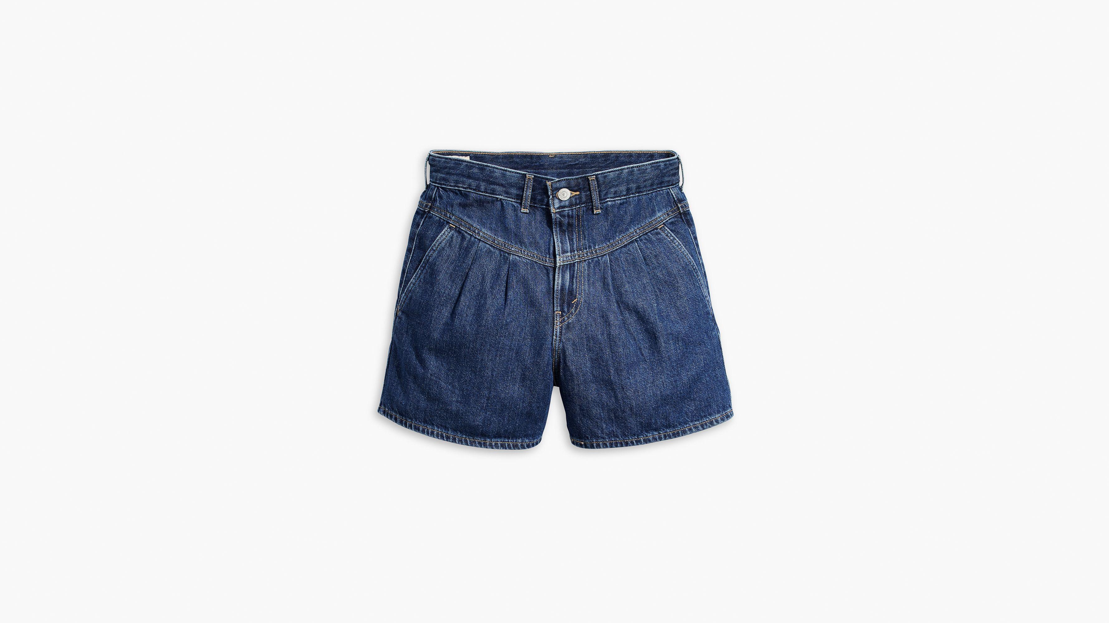 Levis Mom Featherweight Womens Shorts Product Image