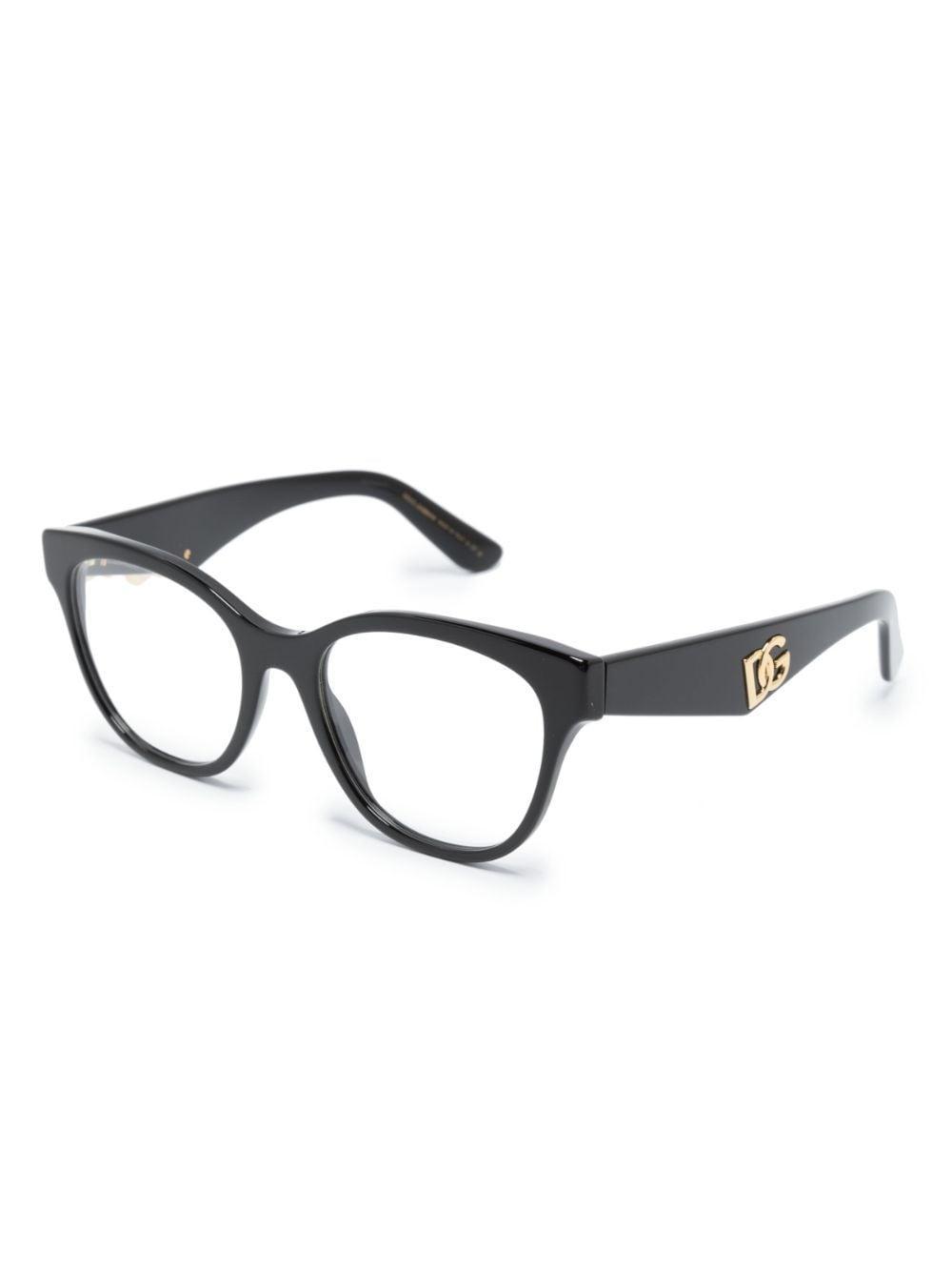 Logo-plaque Sunglasses In Black Product Image