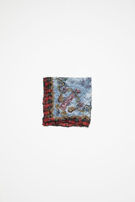 Print silk scarf Product Image