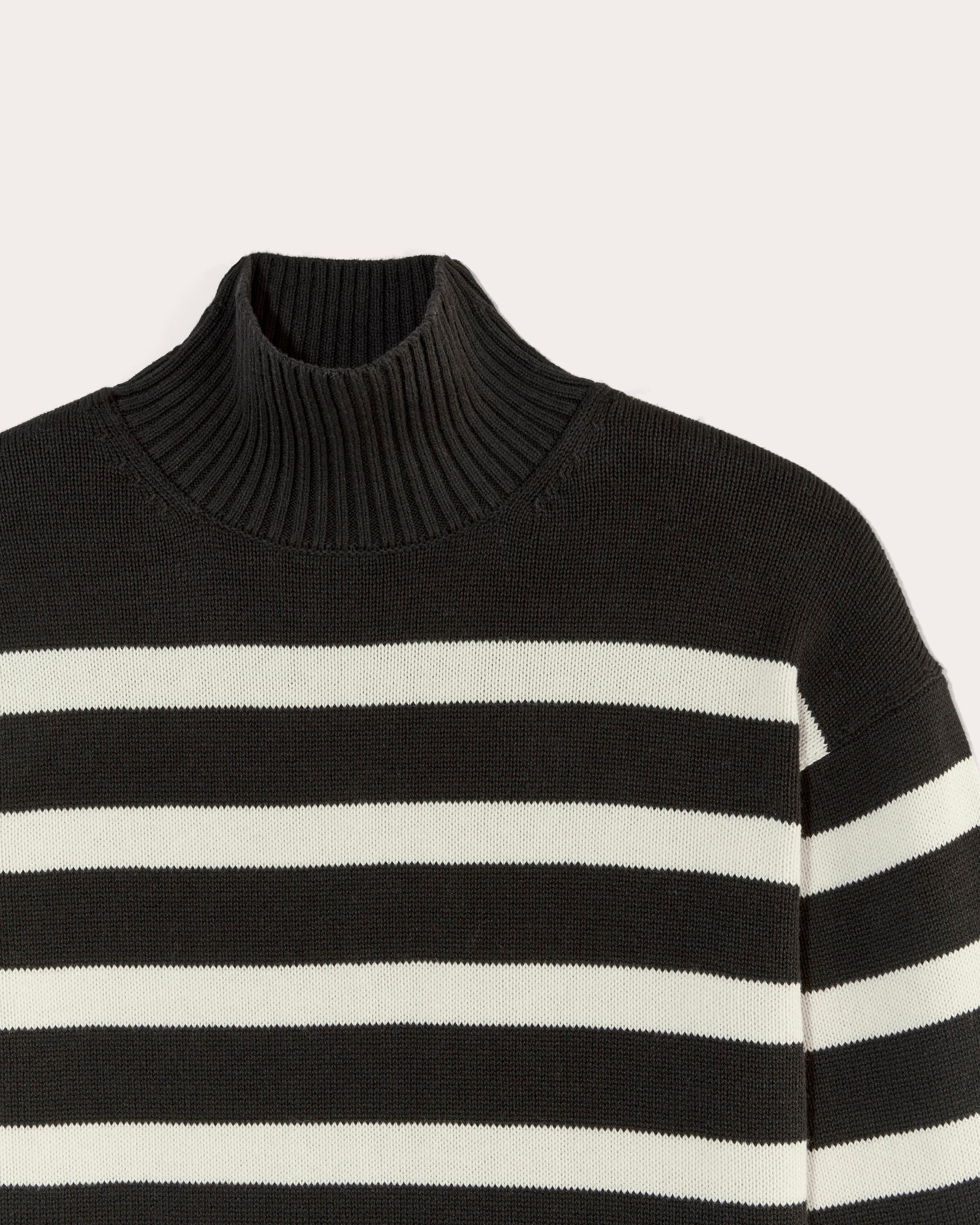 The Boxy Turtleneck in Everyday Cotton Product Image