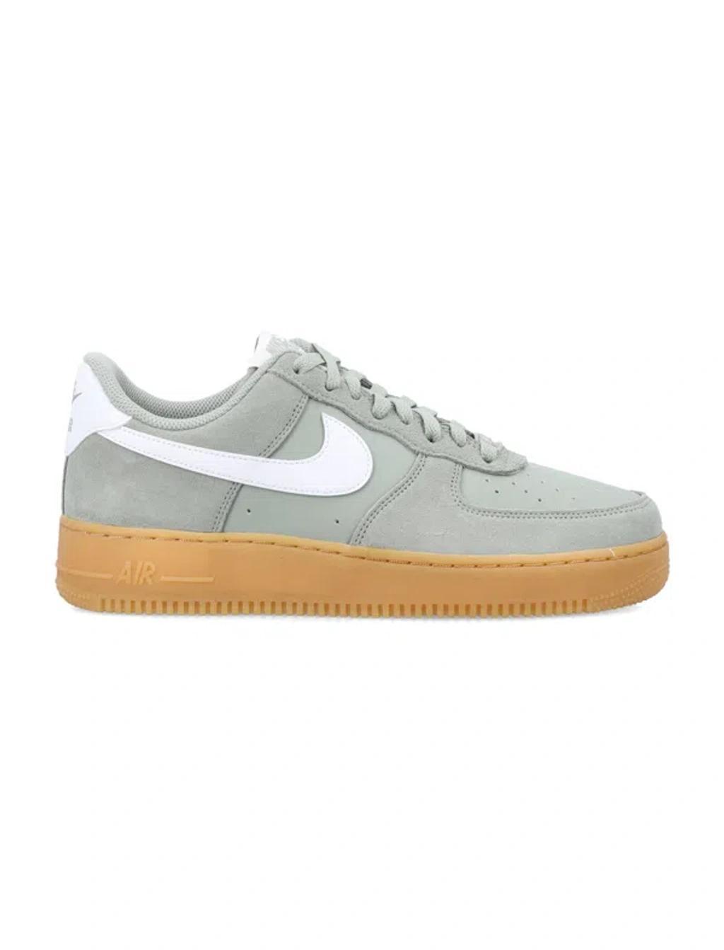 NIKE Sneakers In Green Product Image