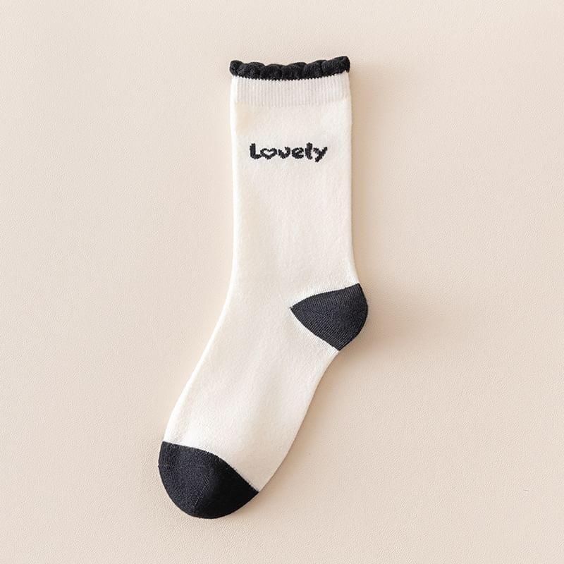 Bow Print Crew Socks Product Image