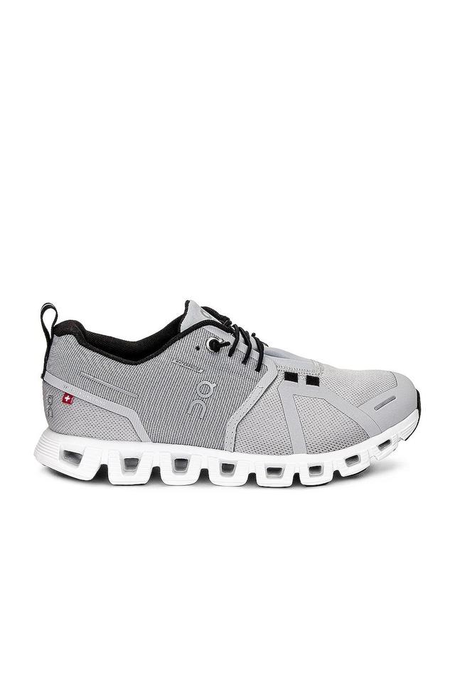 On Cloud 5 Waterproof Sneaker in Glacier & White - Grey. Size 6.5 (also in 6). Product Image