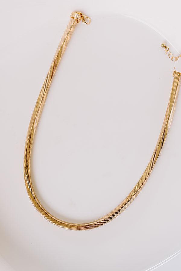 Cue The Chic Necklace in Gold Product Image