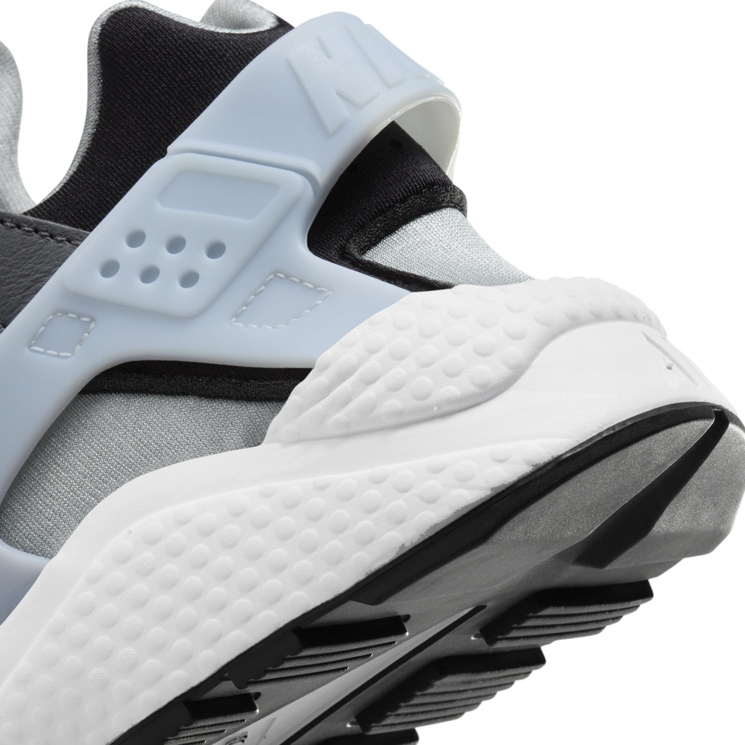 Nike Mens Air Huarache Casual Shoes Product Image