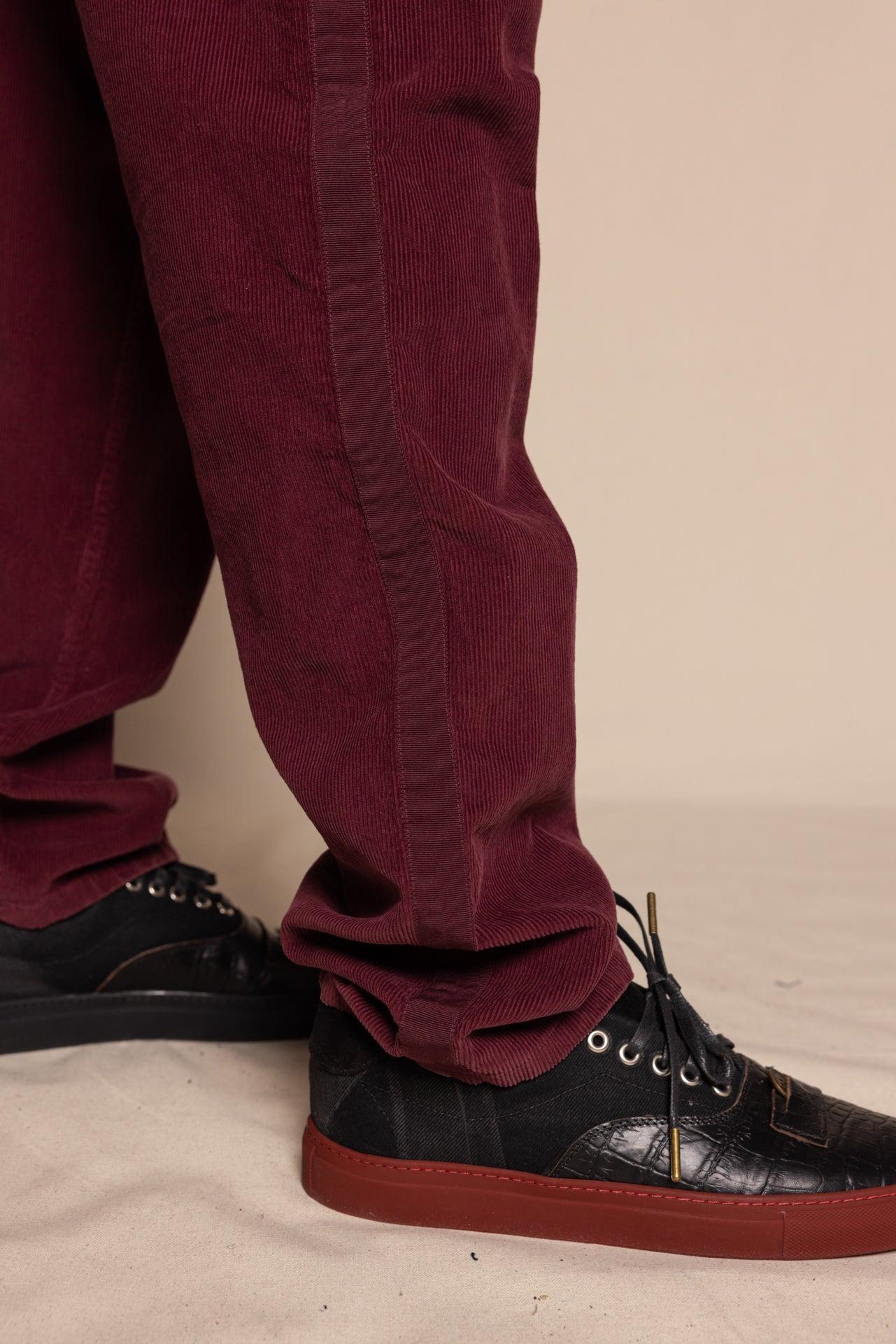 Rowan Trouser | Corduroy Wine Male Product Image