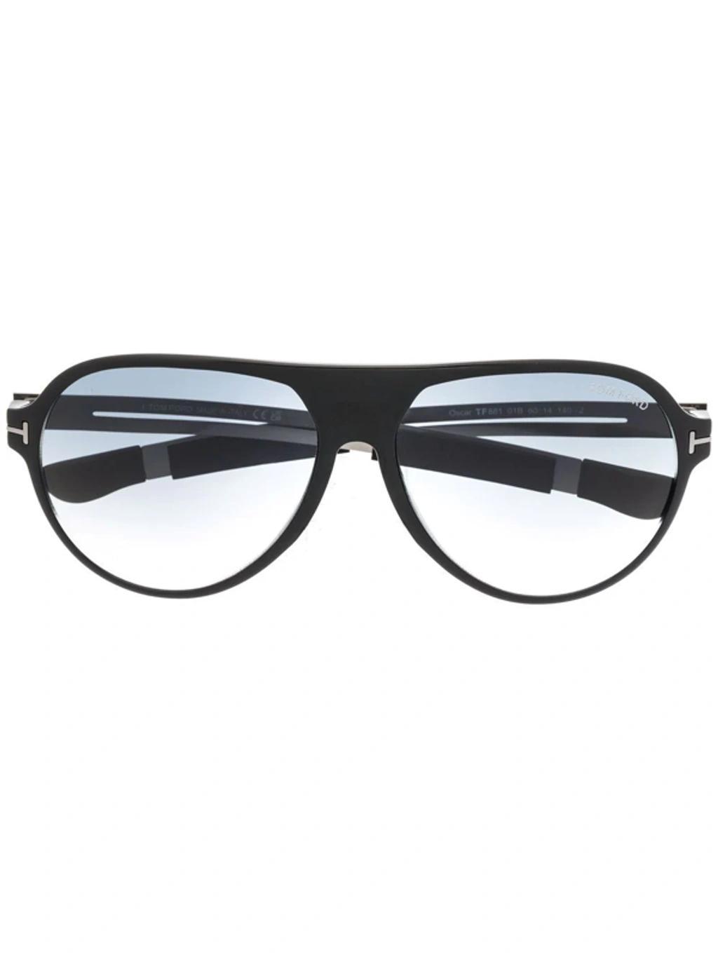 Pilot-frame Sunglasses In Black Product Image