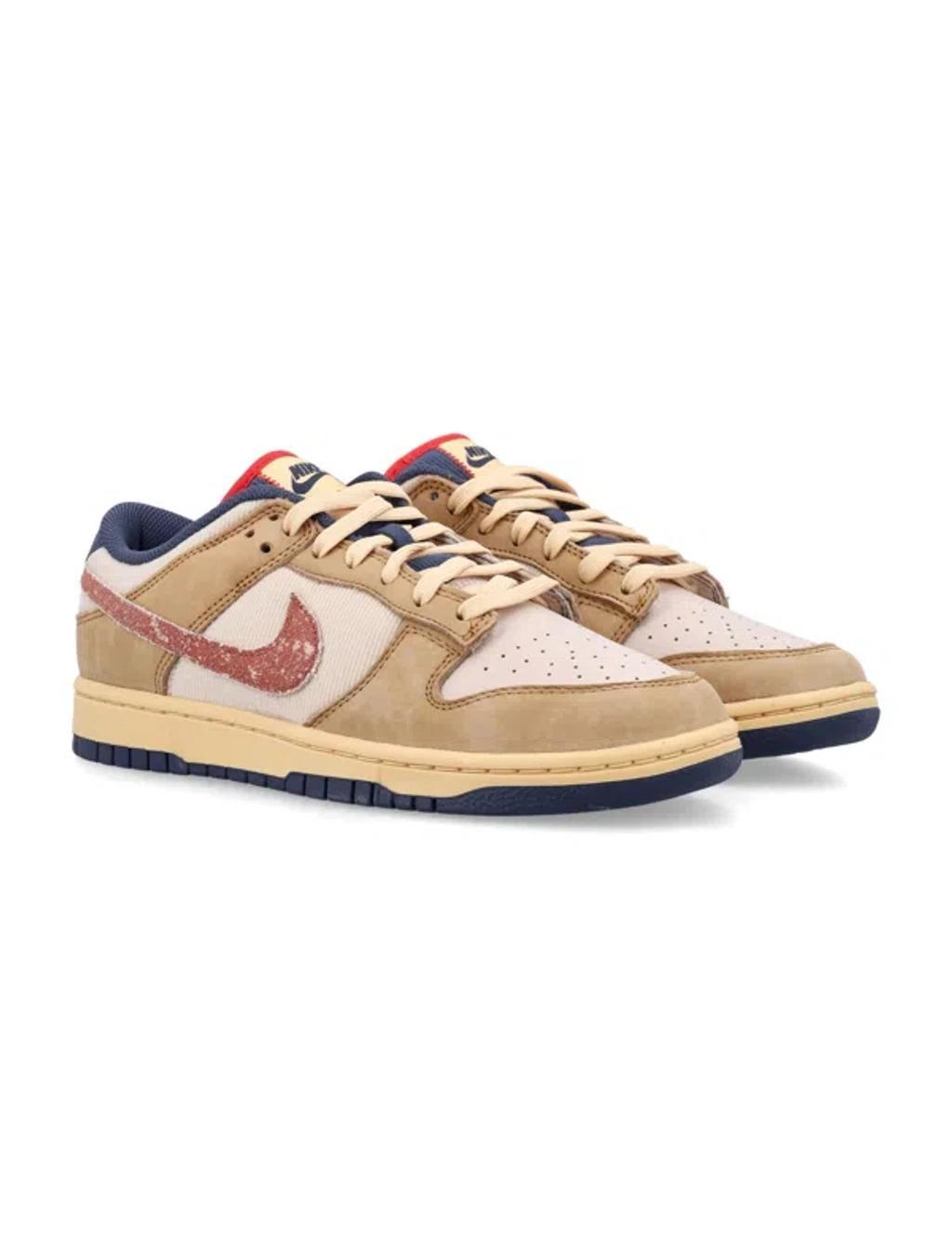 NIKE Dunk Low Retro Se In Multicolor Product Image