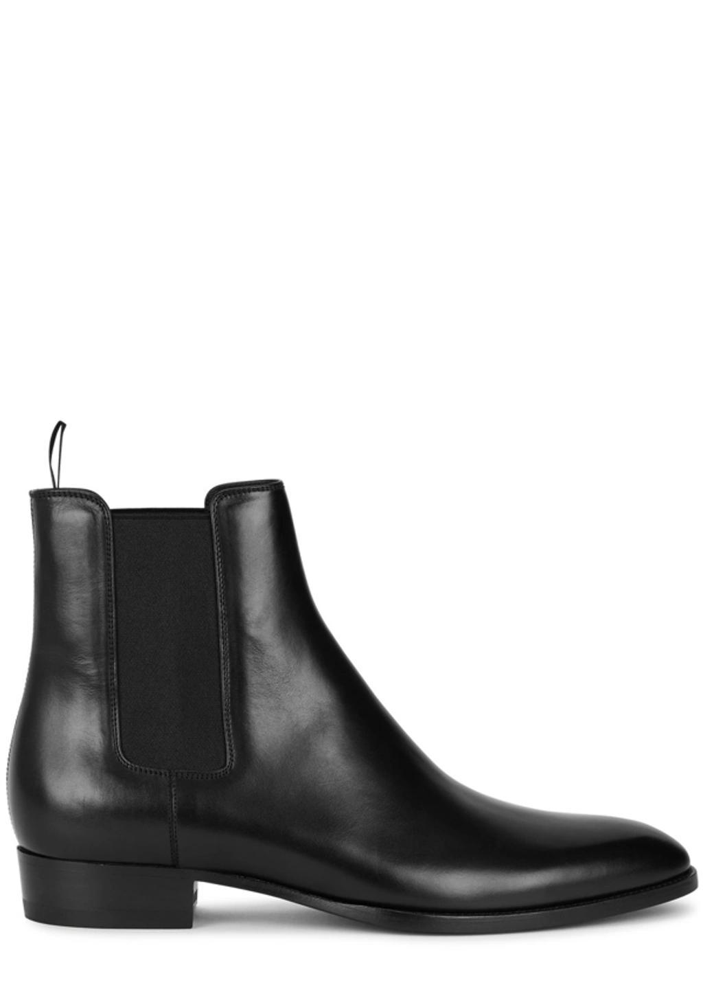 SAINT LAURENT Wyatt 30 Leather Chelsea Boots In Black Product Image