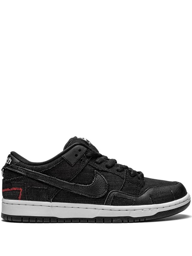 Sb Dunk Low "wasted Youth" Sneakers In Black Product Image