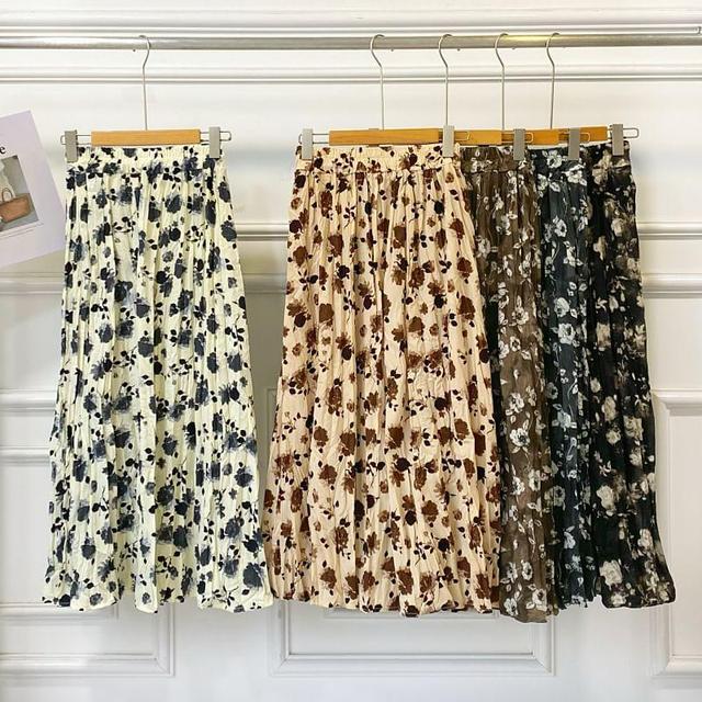 High Rise Floral Print Crinkle Midi A-Line Skirt Product Image