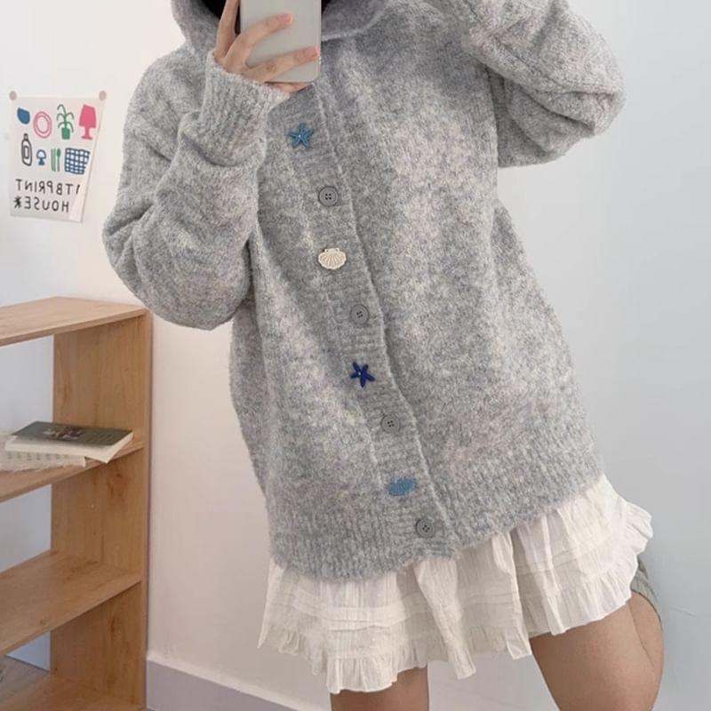 Plain Star Button-Up Cardigan Product Image