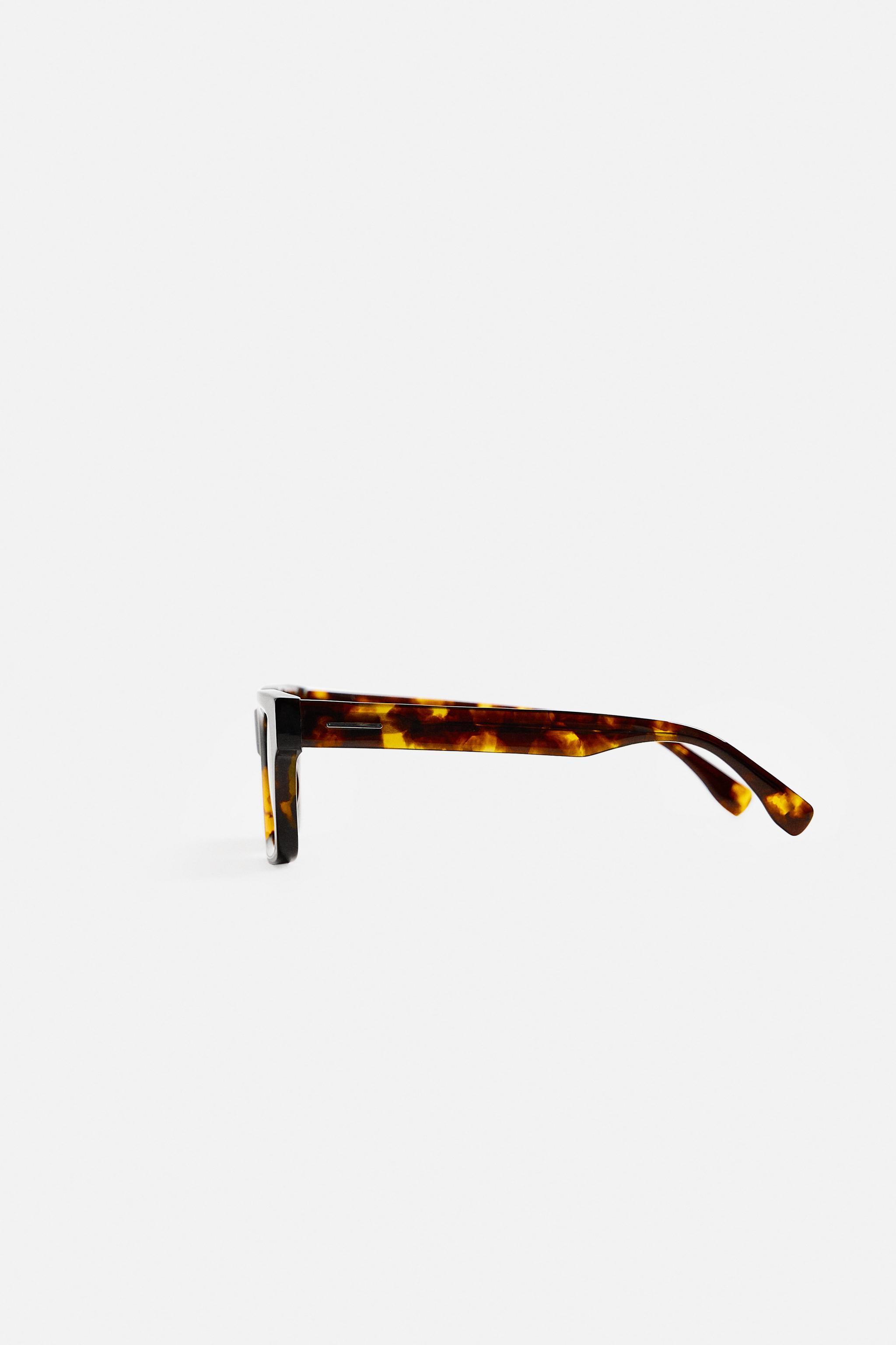 TORTOISESHELL SUNGLASSES Product Image