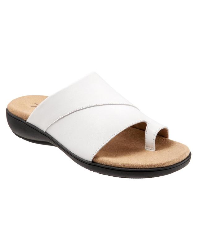 Trotters Womens Regina Sandals Product Image