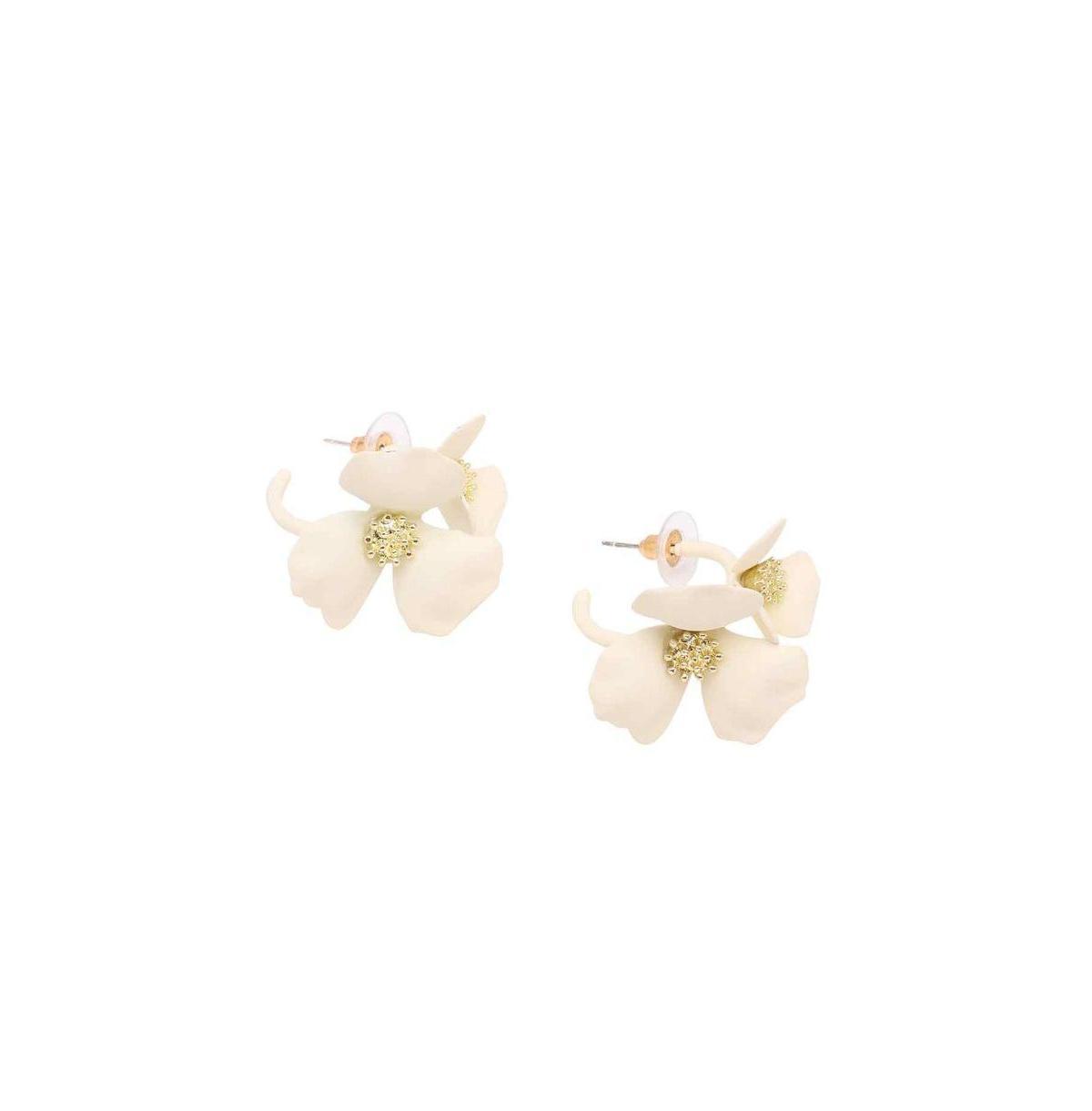 Sohi Womens Gold Flora Stud Earrings Product Image