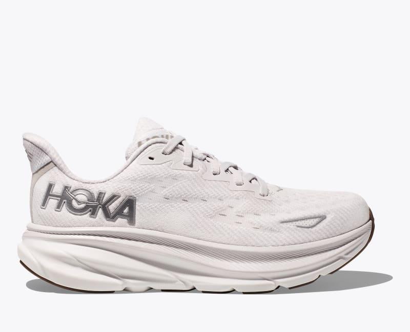 HOKA Womens Clifton 9 Shoes in Blanc De Blanc/Swim Day, Size 5 Product Image