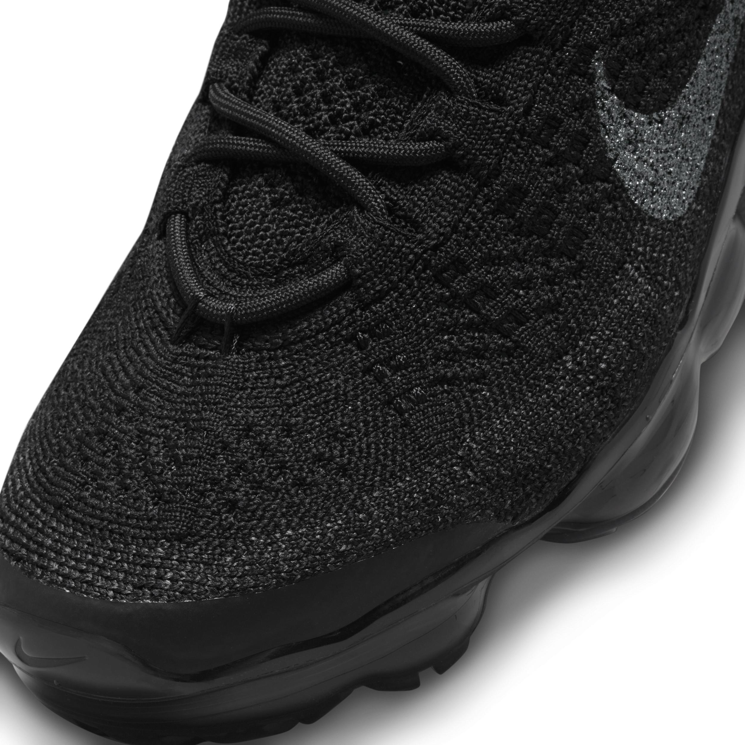 Nike Women's Air VaporMax 2023 Flyknit Shoes Product Image