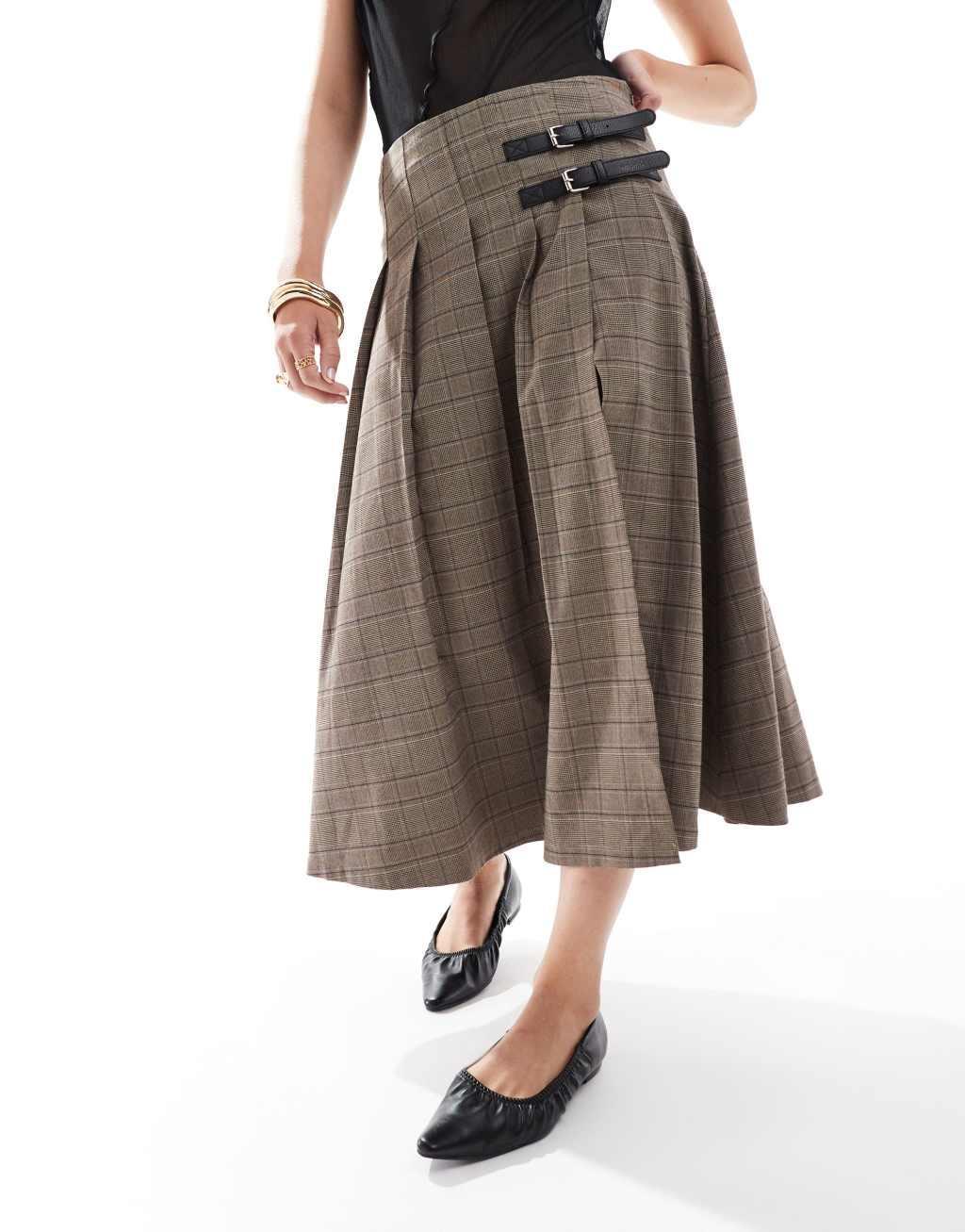 Bershka buckle detail pleated midi skirt in brown check Product Image