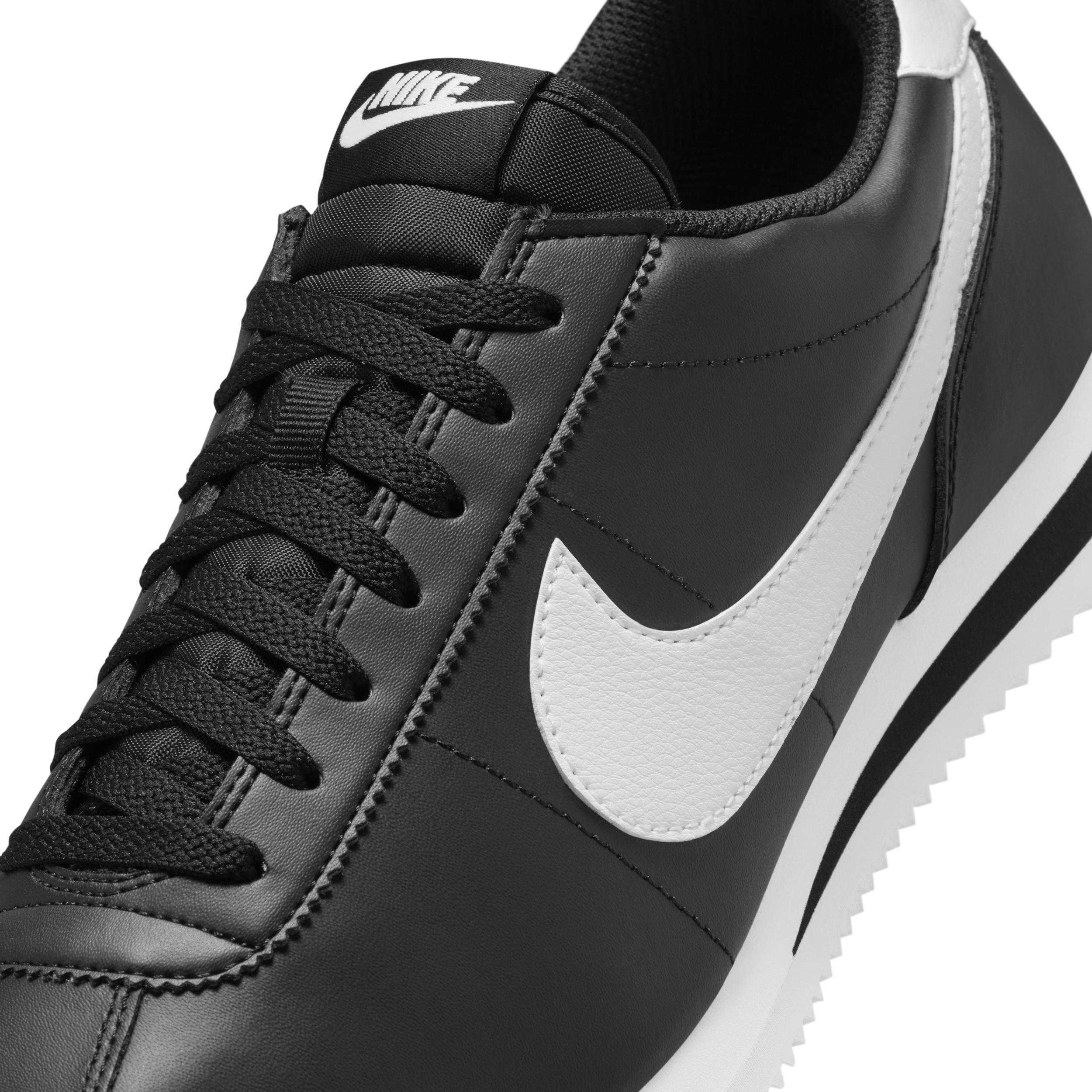 Nike Men's Cortez Leather Shoes Product Image