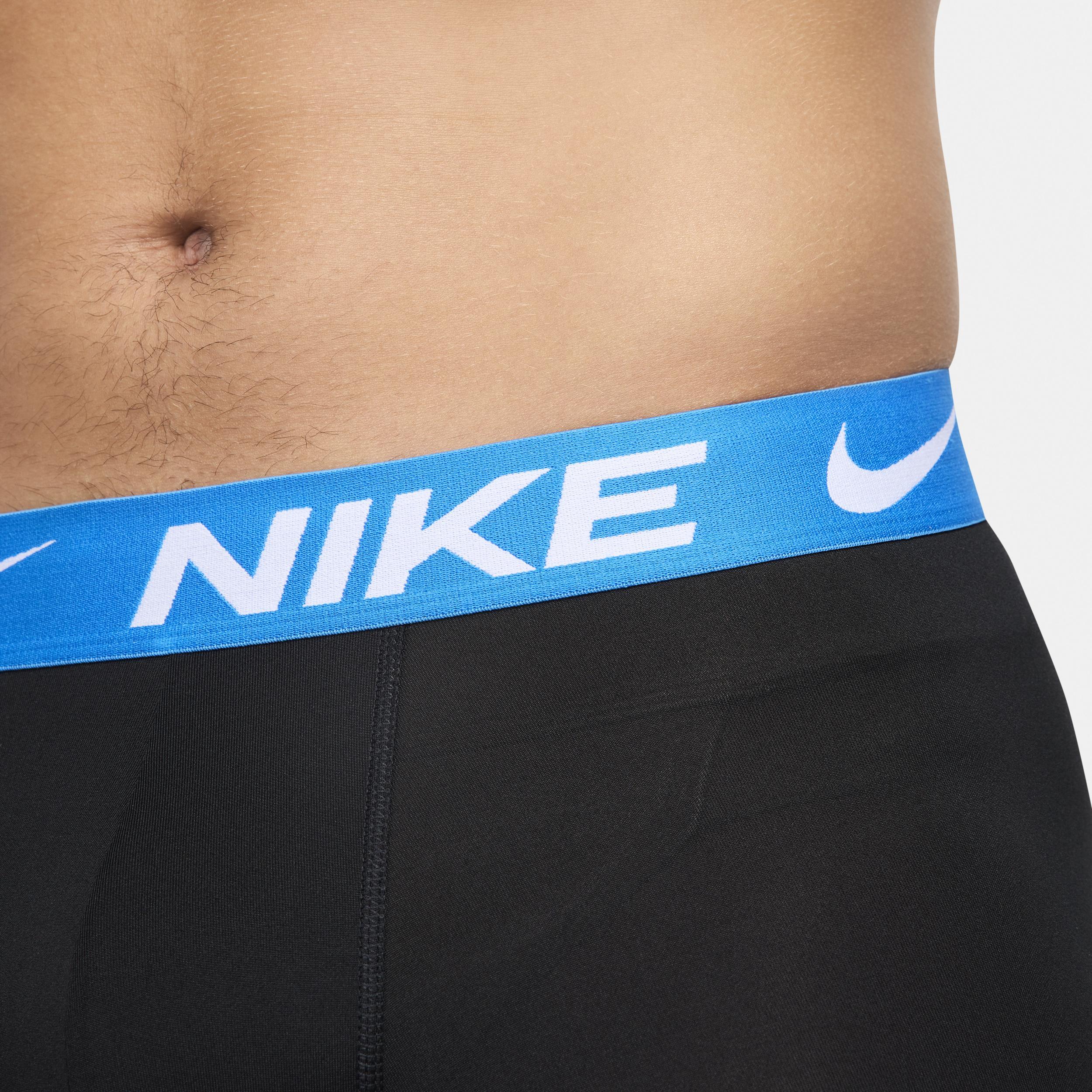 Nike Dri-FIT Essential Micro Men's Trunks (3-Pack) Product Image