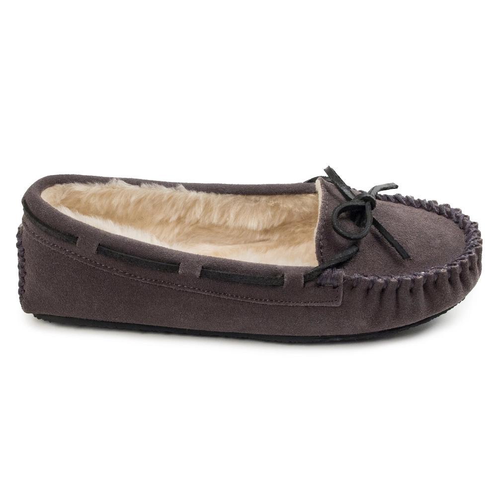 Minnetonka Cally Slipper Product Image