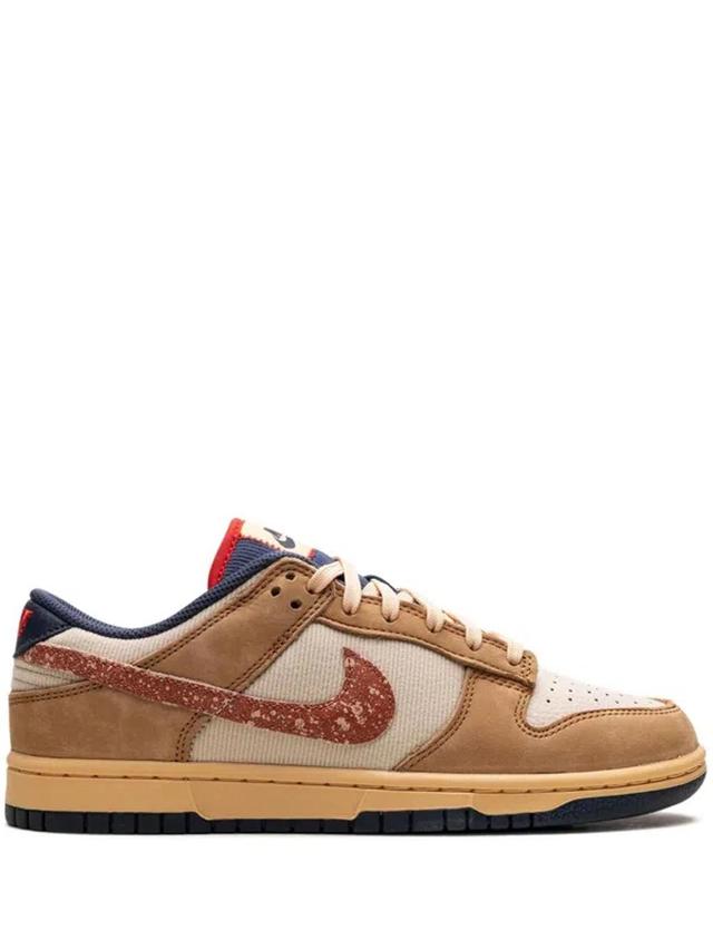 NIKE Dunk Low "wheat/sanddrift" Sneakers In Brown Product Image