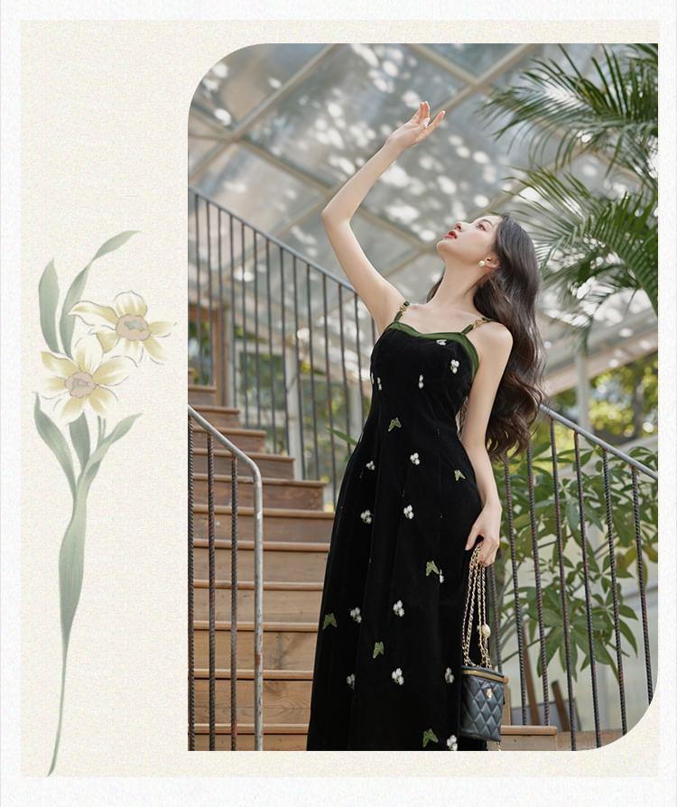 Long-Sleeve Turtleneck Plain Knit Top / Spaghetti Strap Butterfly Embroidered Velvet Midi A-Line Dress / Set Product Image