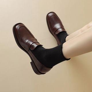 Faux Leather Retro Loafers product image