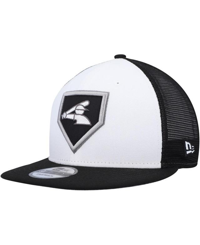 Mens New Era White Chicago White Sox 2022 Clubhouse Trucker 9FIFTY Snapback Hat - White Product Image