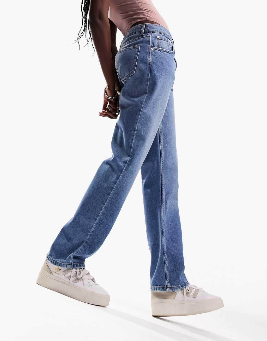 ASOS DESIGN low rise loose straight jeans Product Image