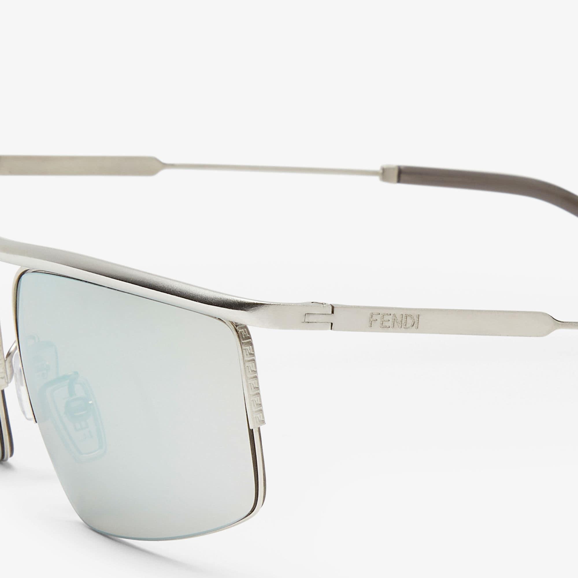 Fendi TravelPalladium-colored metal sunglasses Product Image