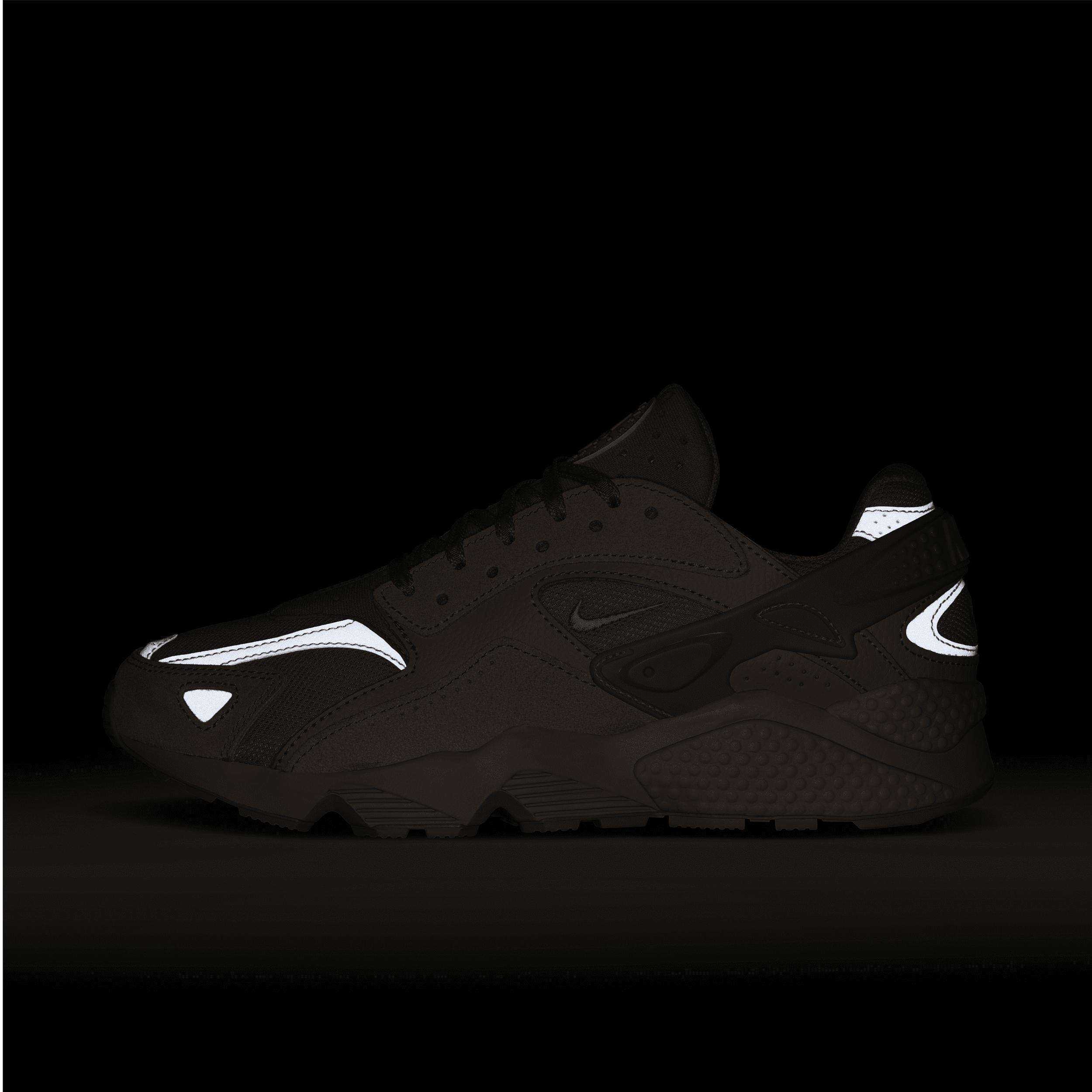 Nike Air Huarache Sneaker Product Image