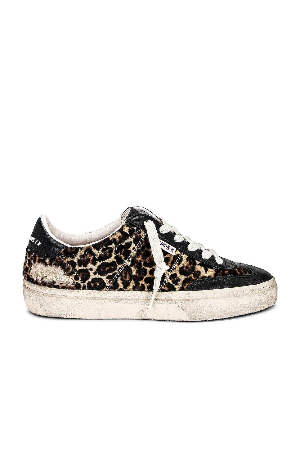 Golden Goose Soul Star Sneaker in Brown Product Image